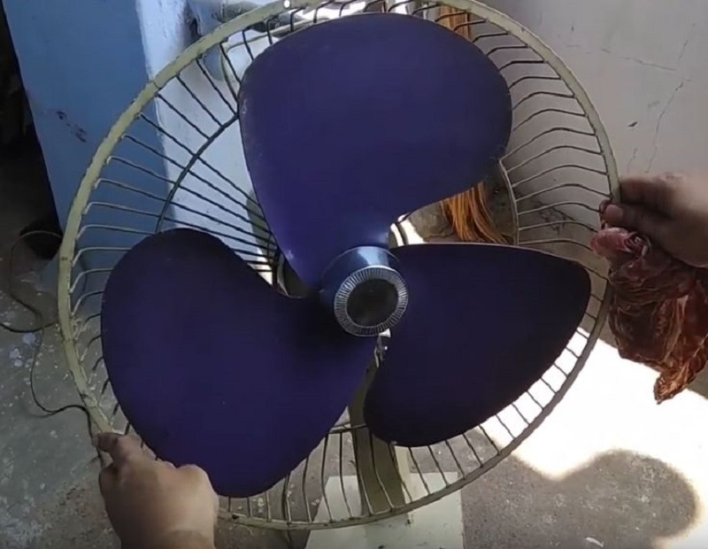 Kiểm tra cánh quạt và sửa lại cánh quạt