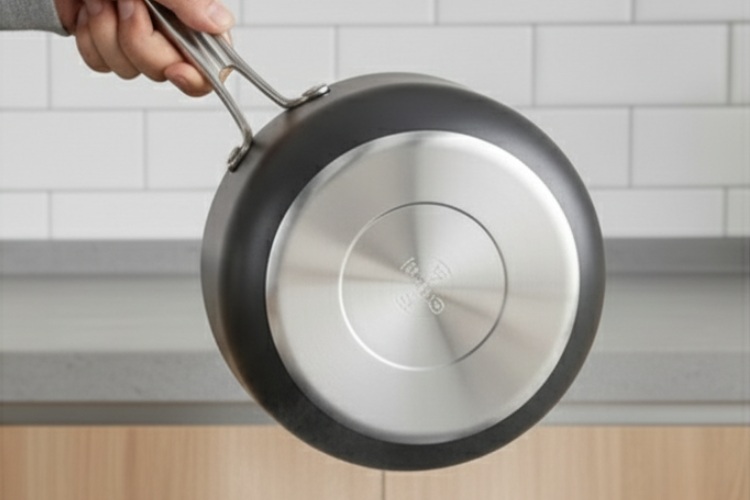 Mua nồi nhôm có đáy từ chuyên dụng