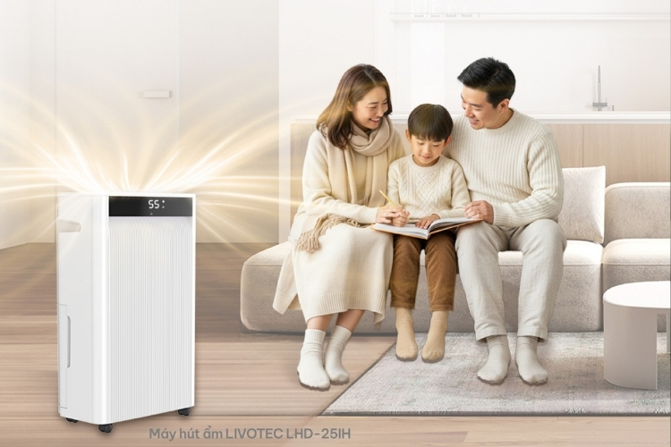 Máy hút ẩm Livotec đang hút ẩm hiệu quả